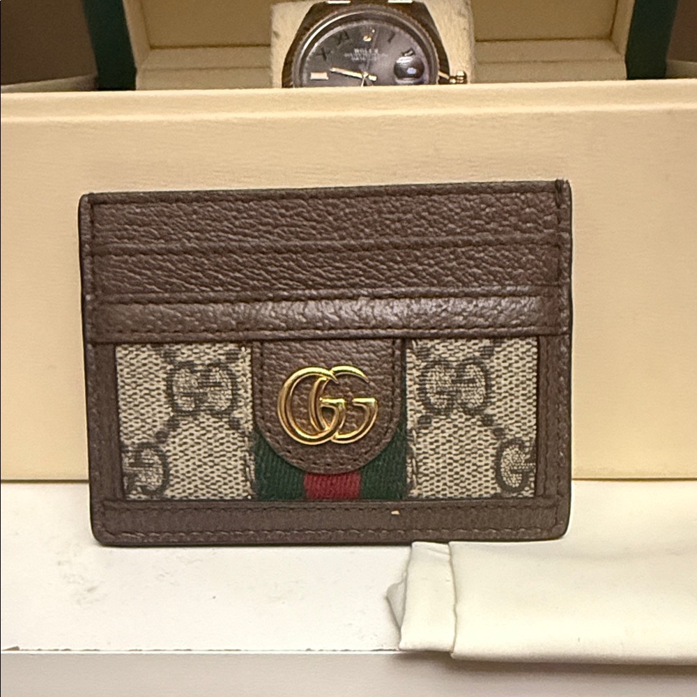 Gucci Brown and Cream GG Card Holder